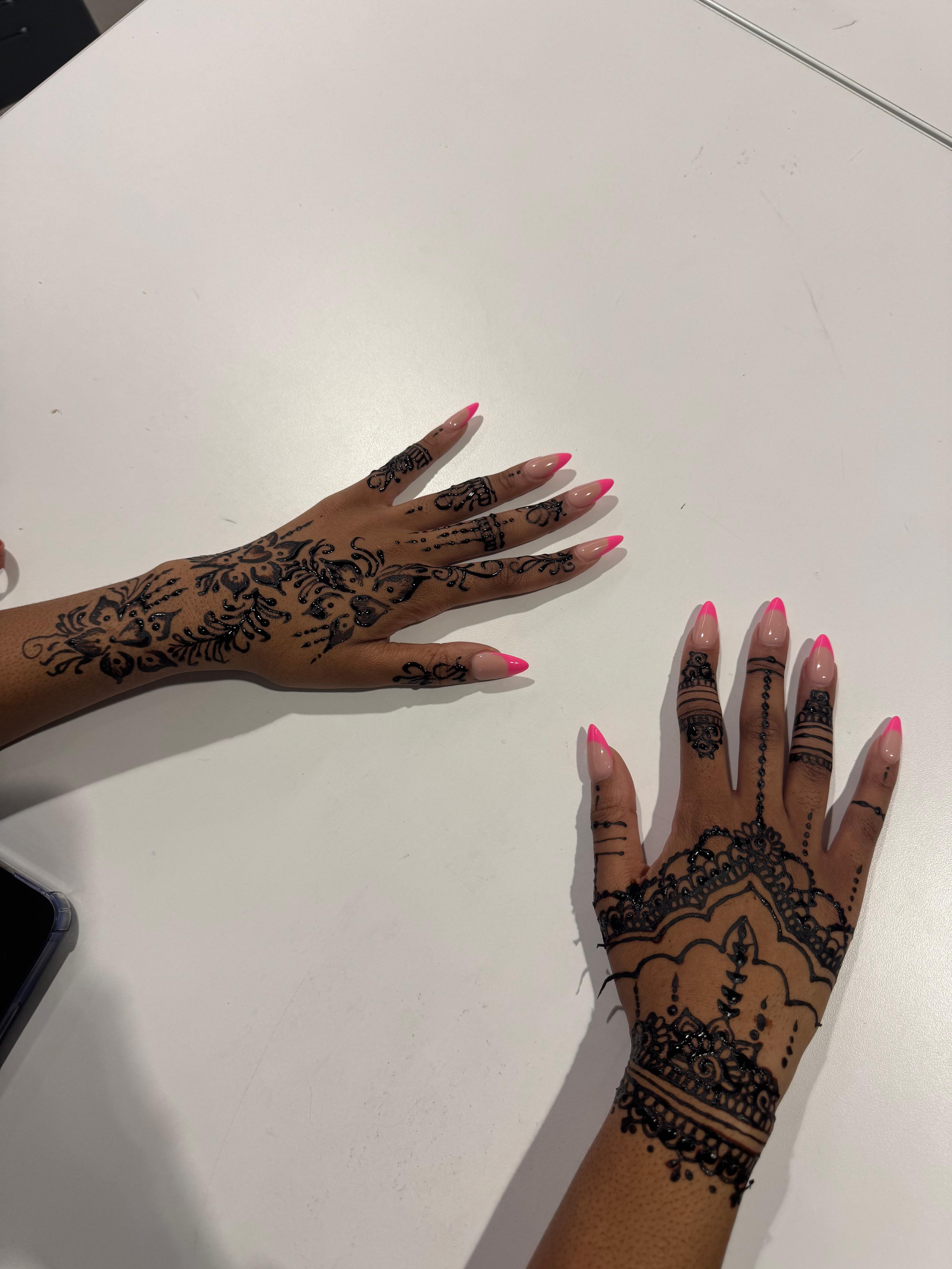 Henna design floral-dome-blackhenna