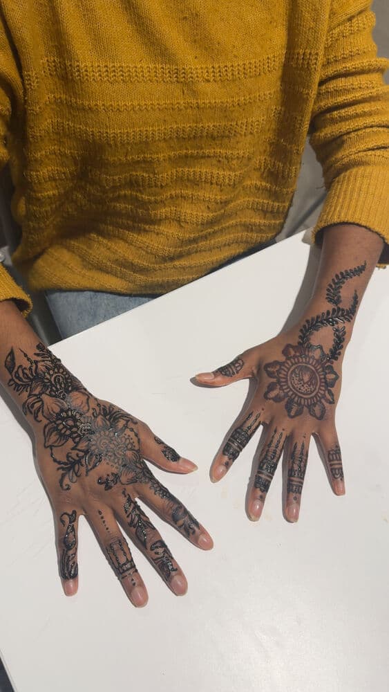 Henna design floral-mandala-vines-blackhenna