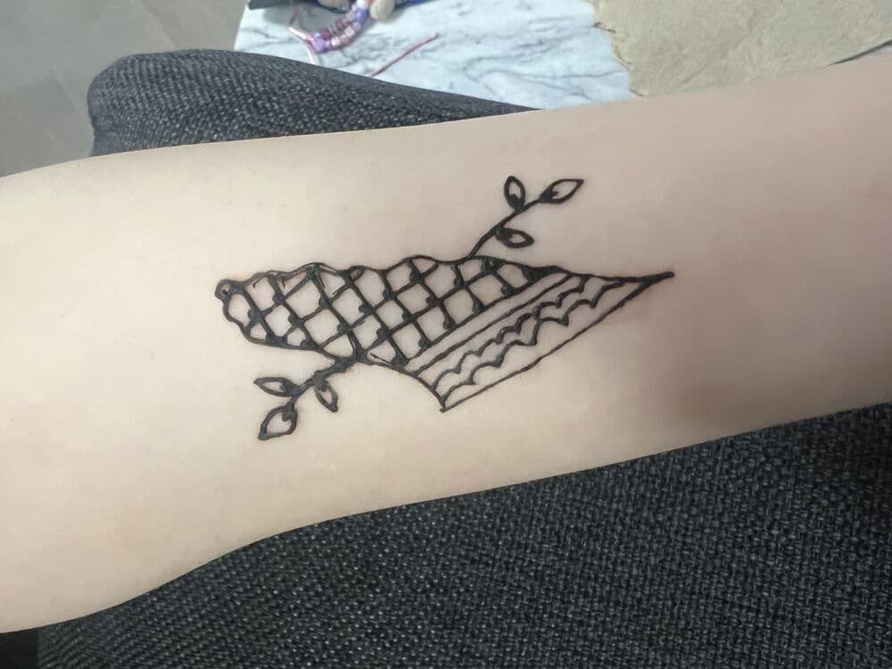 Henna design tattoo-3